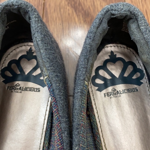 2 for $10- Fergalicious By Fergie Flats, Size 7.5 - Picture 5 of 10